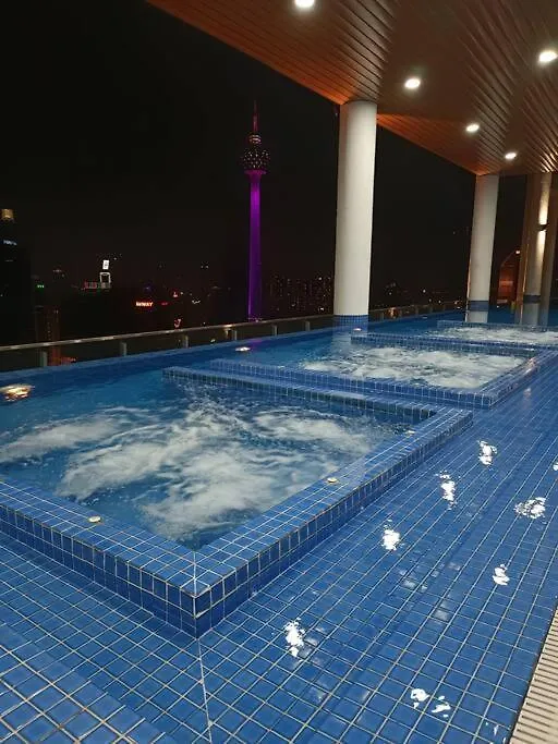 Col 915A Modern Duplex Studio Klcc Kuala Lumpur