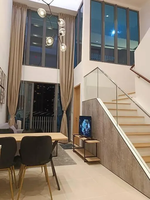 Col 915A Modern Duplex Studio Klcc Kuala Lumpur